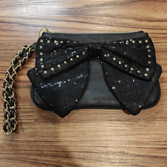 Betsey Johnson Handbags - Betsey Johnson Black Sequin Bow Wristlet with Gold Chain